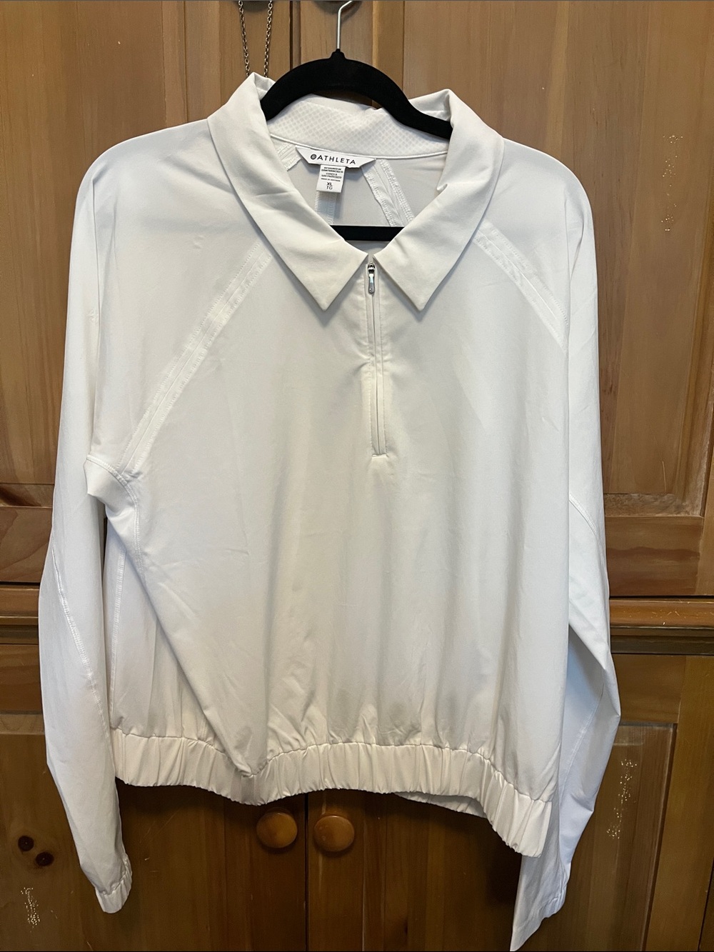 Athleta Women’s White Long-Sleeve Quarter-Zip Polo